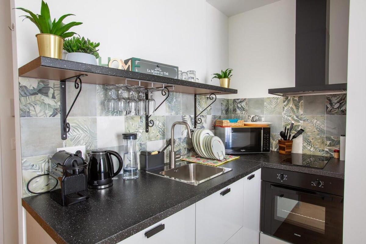 2 - Vendome - Rue Volney - 2 Apartment